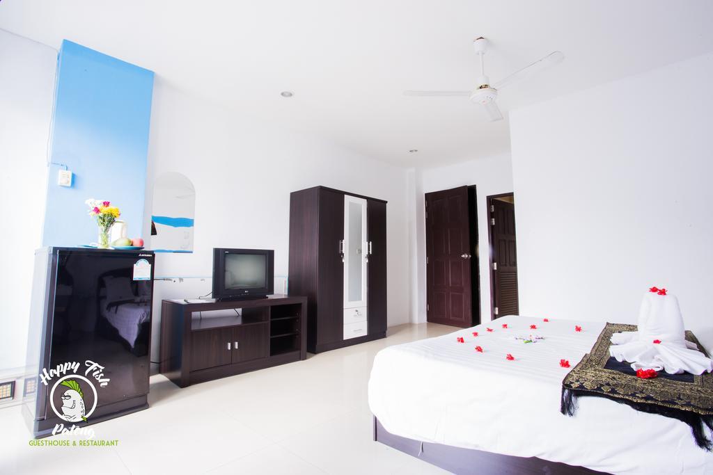 Happy Fish Guesthouse Patong Exterior photo