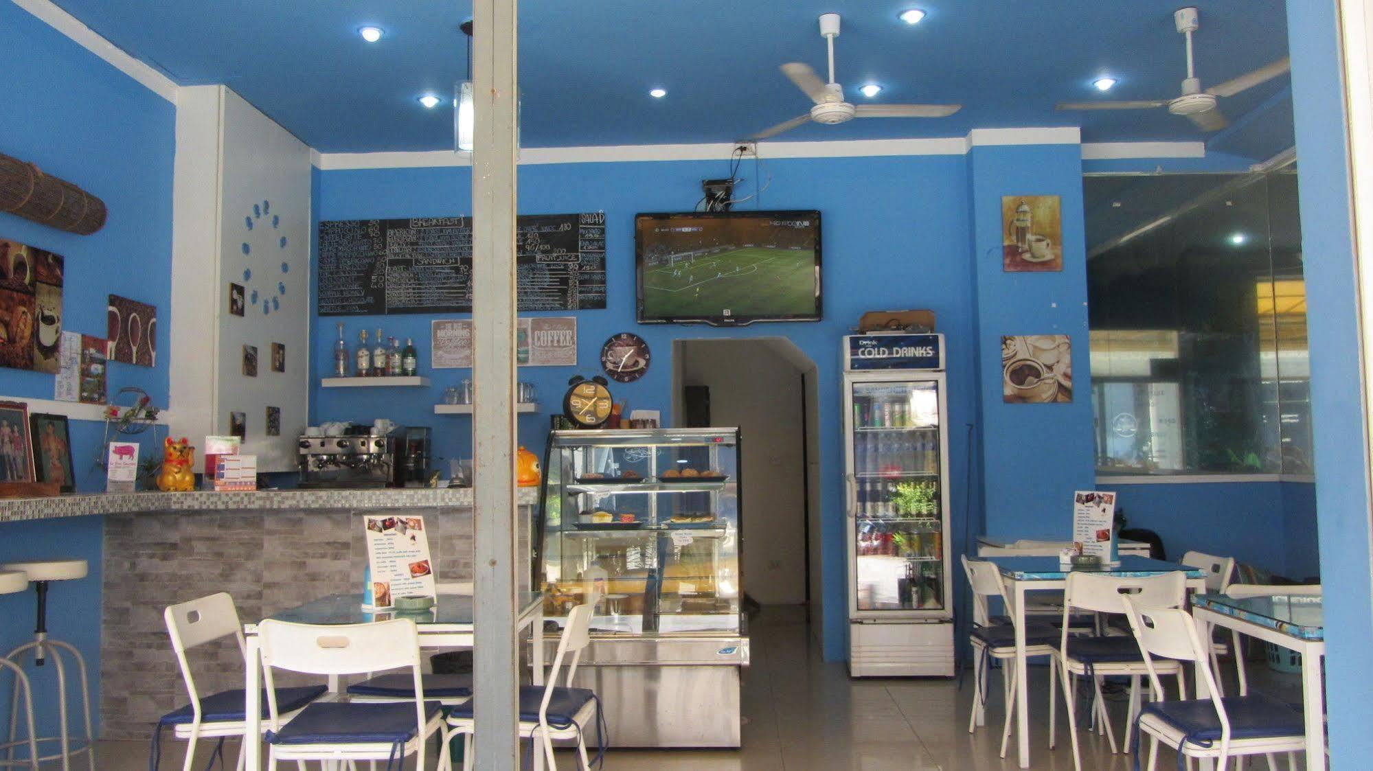 Happy Fish Guesthouse Patong Exterior photo